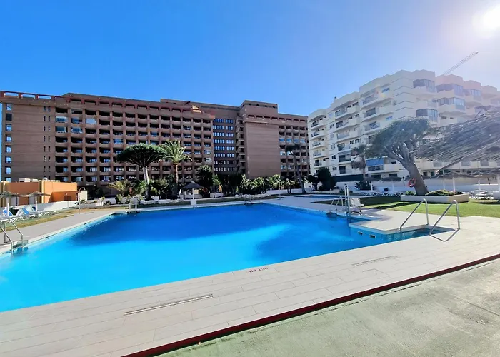 Pyr Beach And Pool Studio II